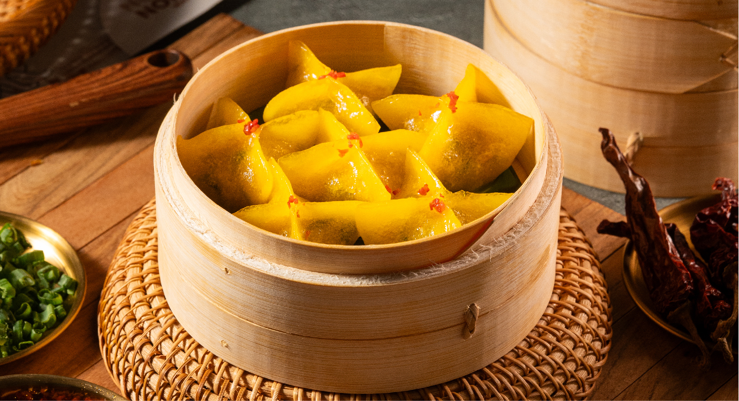 Asparagus & Water Chestnut Dumpling