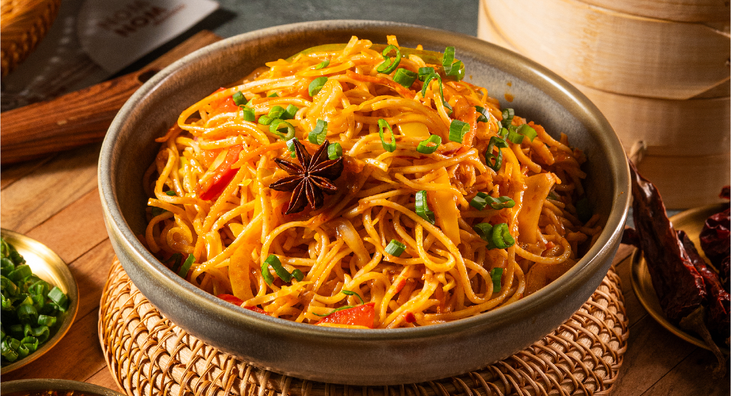 Veg Schezwan Noodles (Full)