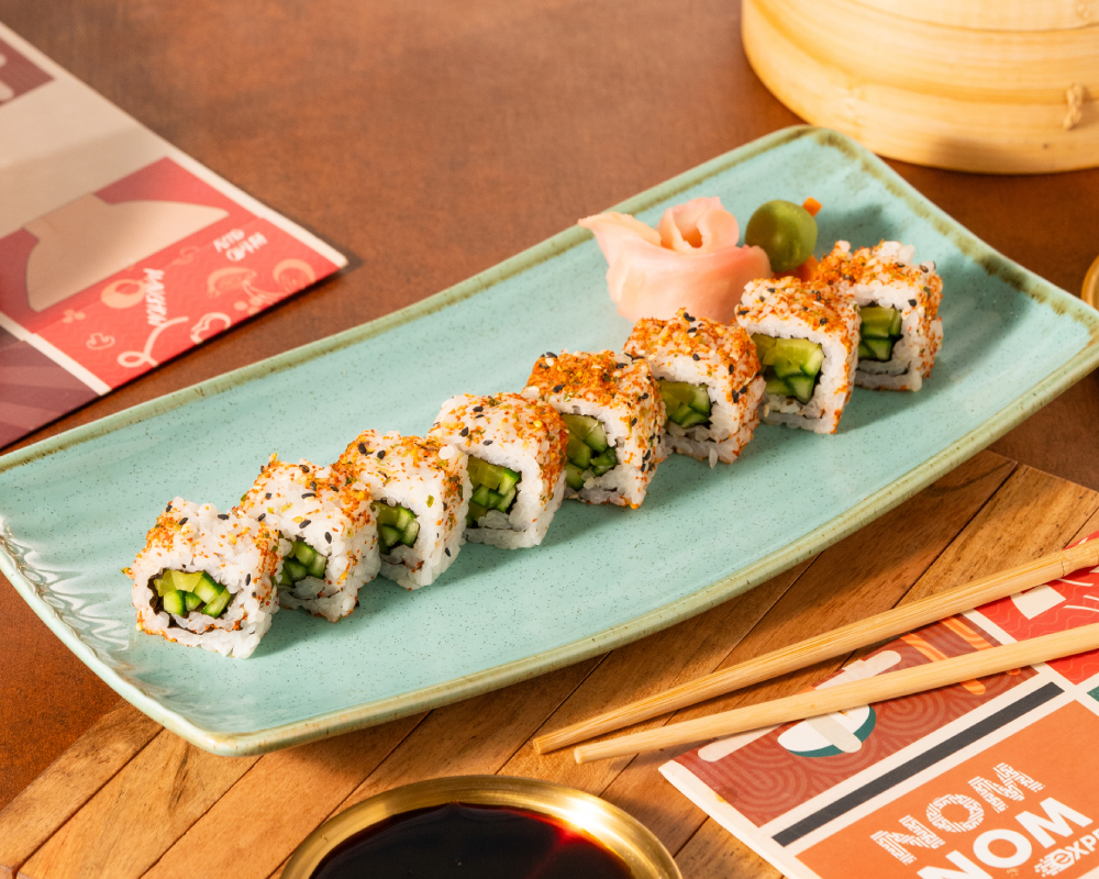 NOMMY'S Veg Uramaki Roll